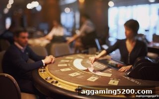 探秘桌游中的策略与随机性平衡——麻将胡了pg的深度解读