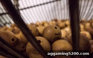 麻将胡了pg深度解析：数字货币如何重塑大小与龙虎游戏概率及推荐好友合规玩法